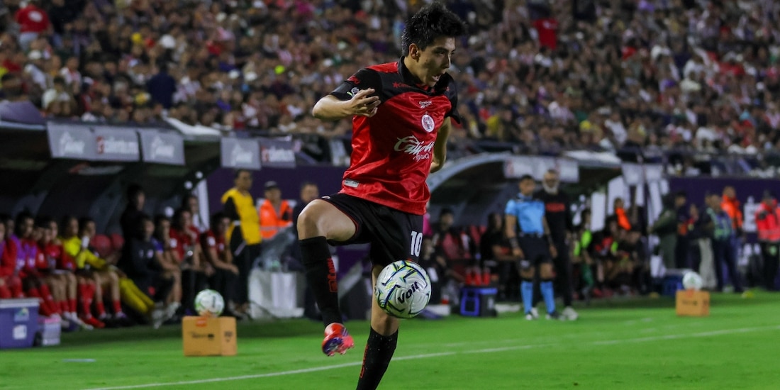 Al interior de Xolos ya revelaron cuándo se irá Gilberto Mora del equipo.