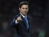 Santiago Solari durante un partido del América en el Torneo Clausura 2022 de la Liga MX.