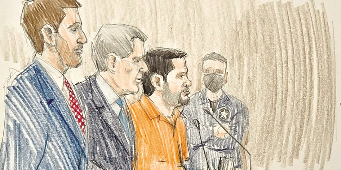 El acusado, que viste uniforme color naranja, en audiencia ante un tribunal federal de Chicago, el 30 de julio de 2024.