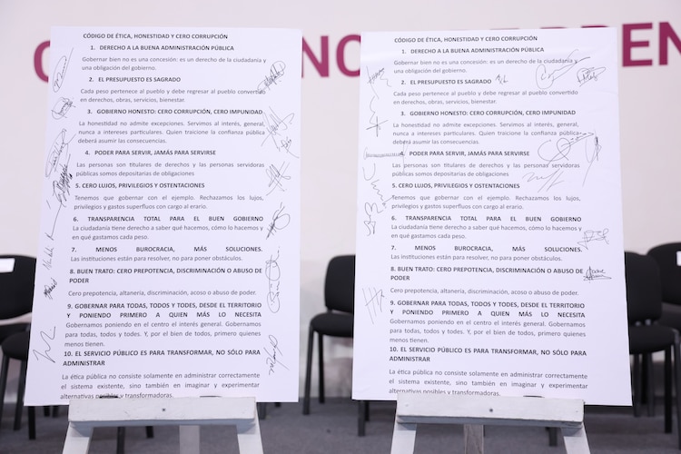 El Código de Ética, Honestidad y Cero Corrupción, presentado y firmado el 5 de octubre de 2026.