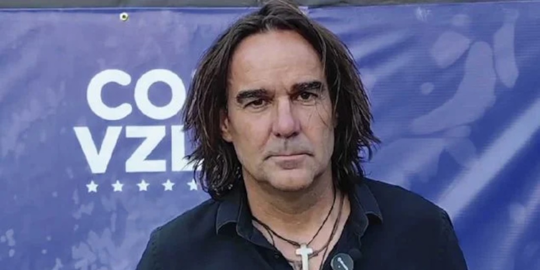 Cake Minuesa, periodista español detenido y expulsado de Venezuela.