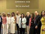 Asistentes y ponentes se reúnen en el Hotel Barceló Santa Fe para explorar herramientas de bienestar integral.