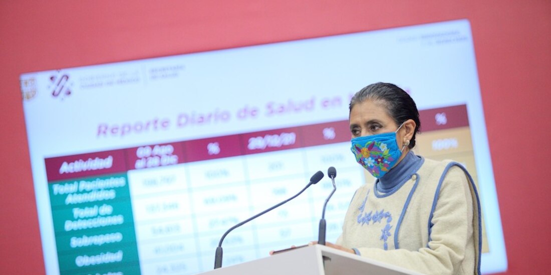 La secretaria de Salud, Oliva López, ayer, en conferencia de prensa.