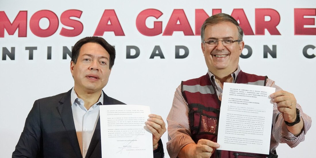 Marcelo Ebrard (der.) se reunió con Mario Delgado (izq.); fotografía de archivo.