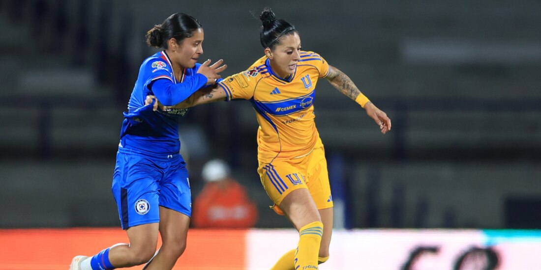 Cruz Azul y Tigres igualan en el partido de ida de las semifinales.