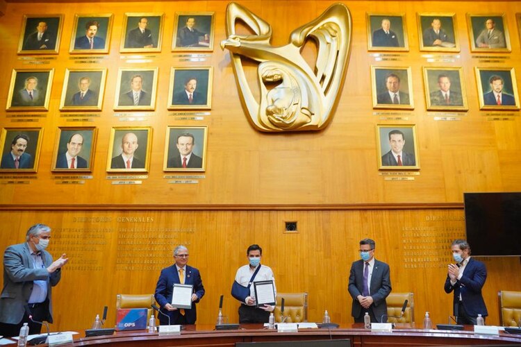 Firman IMSS y OPS convenio de adquisición de medicamentos, el 5 de agosto de 2020.