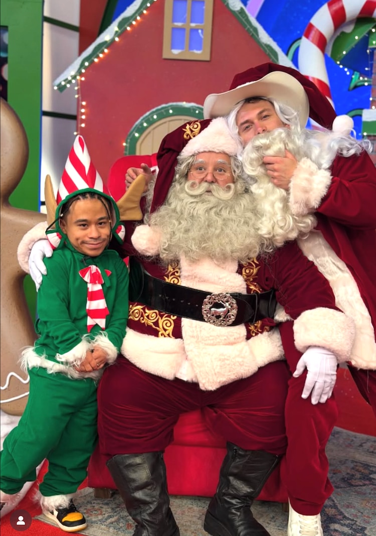 Abelito, viviendo el espíritu navideño