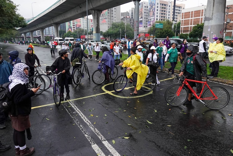 Bloqueo en Periférico en días pasados