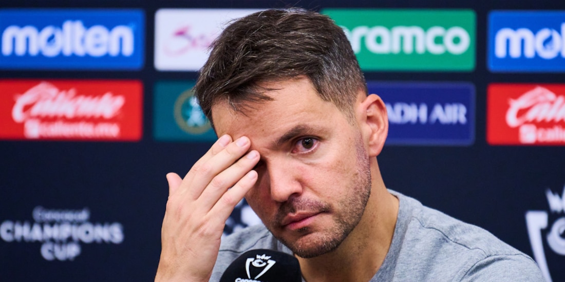 Nicolás Larcamón saldrá de Cruz Azul antes de terminar la fase regular.