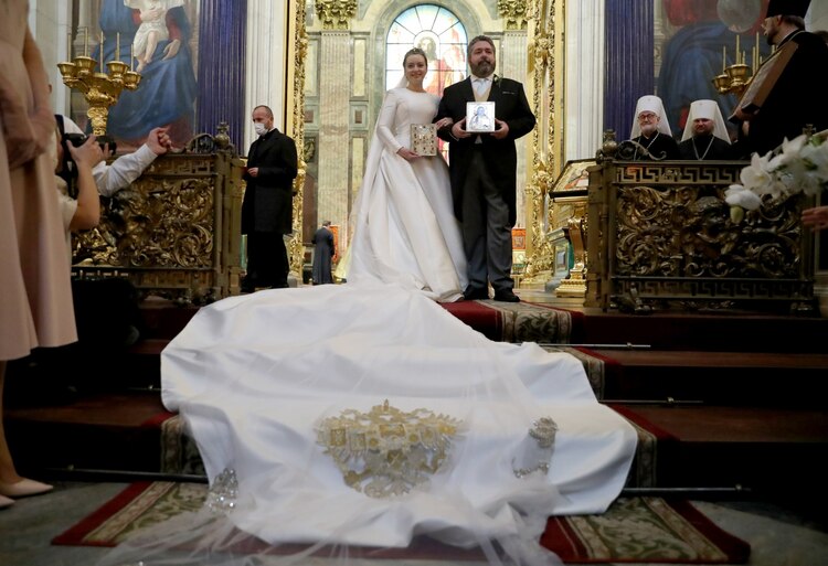 Respecto a la boda del heredero de los zares, el Kremlin de Rusia dijo que todos los días hay bodas