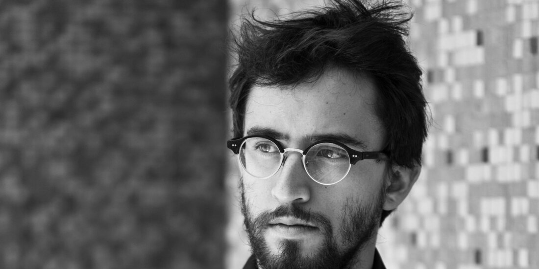 El escritor, en una fotografía promocional.