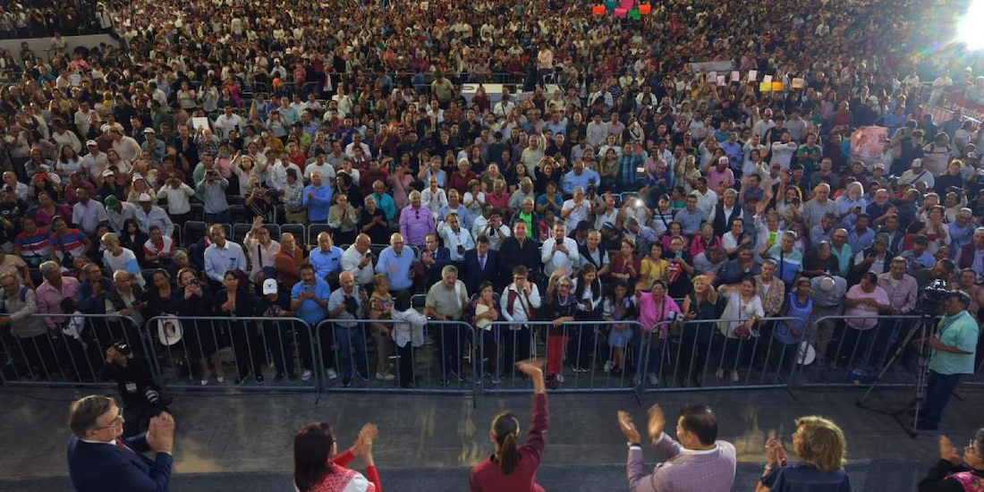 El mensaje político y la asamblea informativa ante 35 mil asistentes se realizaron con la presencia de la presidenta Claudia Sheinbaum.