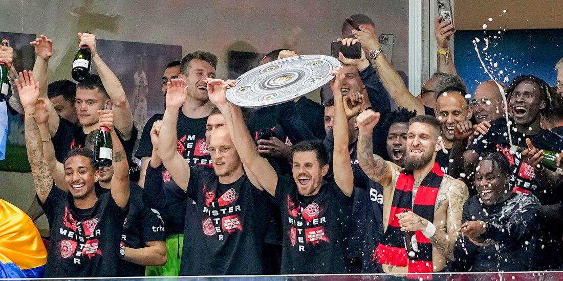 El Leverkusen es por primera vez campeón de Alemania.