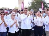 Américo Villarreal, gobernador de Tamaulipas, y la presidenta del Sistema DIF, María de Villarreal.
