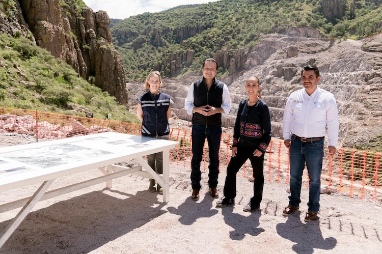 Autoridades supervisaron la obra de la Presa Tunal II, proyecto que requiere 5 mil 913 millones de pesos.