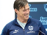EL BONAERENSE, durante su presentación con La Pandilla, ayer.