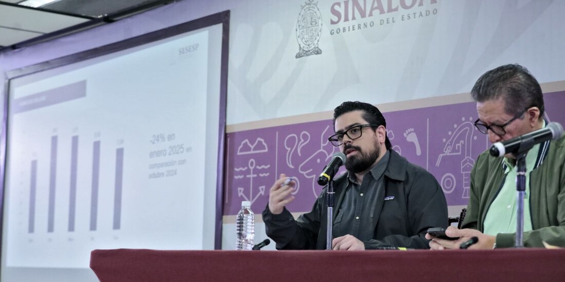 Autoridades en Sinaloa.