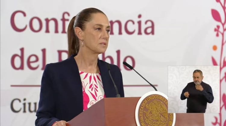 Claudia Sheinbaum, presidenta de México, en la Conferencia del Pueblo.