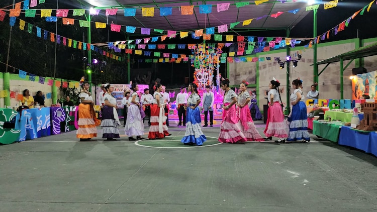 Diversas expresiones culturales y tradicionales decoraron las comunidades mexicanas en el marco de la estrategia Jóvenes Transformando México.