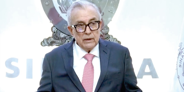 RUBÉN ROCHA, ayer, en mensaje de medios a los sinaloenses