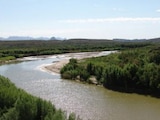 Texas reclama nueve islas del Río Bravo
