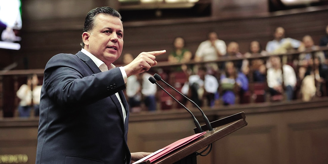 El dirigente priista en Michoacán Guillermo Valencia, en imagen de archivo. Al hablar de la inseguridad, dijo que han sido detenidos delincuentes de bajo perfil.