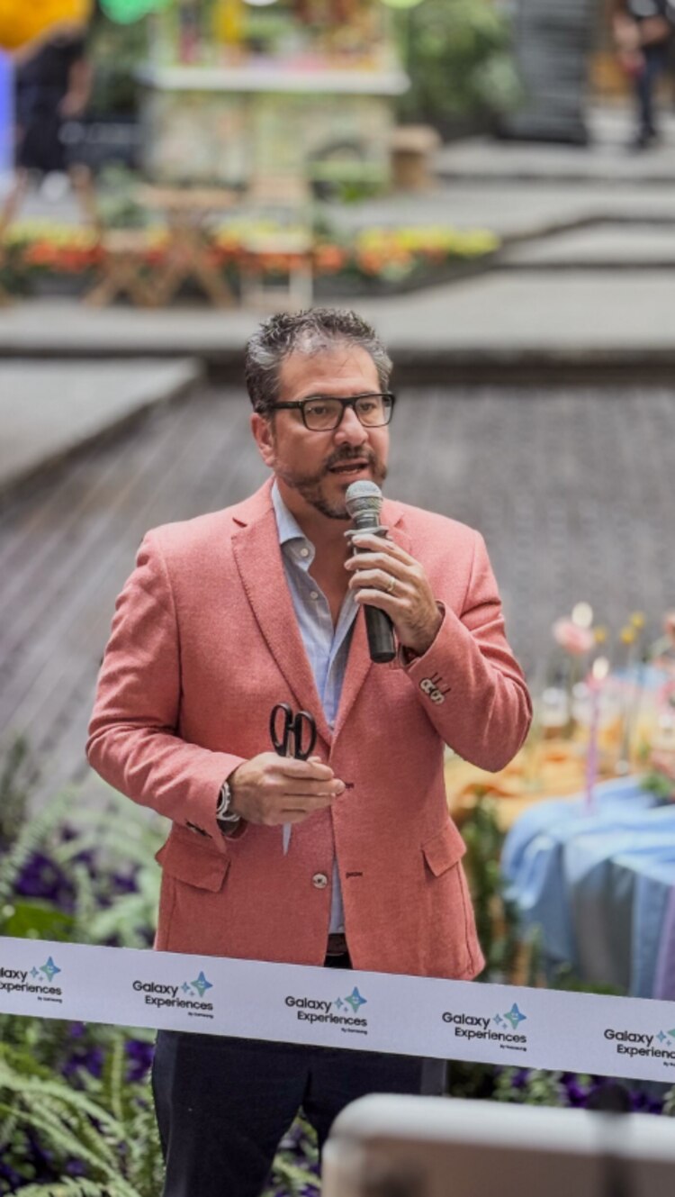 René Castillo, vicepresidente de la División de Mobile de Samsung Electronics México