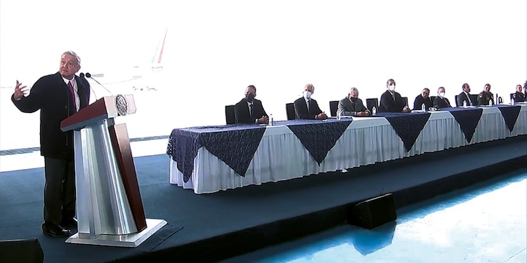 AMLO, Presidente de México, encabezó el acto oficial desde el Estado de México.