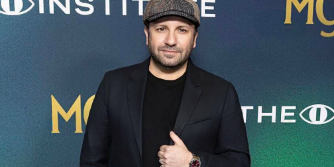 Muere el actor Brad Everett Young