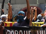El pasado 3 de septiembre, normalistas se manifestaron afuera del edificio de la Secretaría de Gobernación, para exigir justicia por los 43 desaparecidos en Iguala, Guerrero.