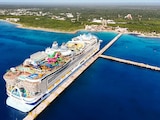 Un crucero de Royal Caribbean en Mahahual, Quintana Roo