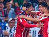 Chivas golea al Monterrey de visita.