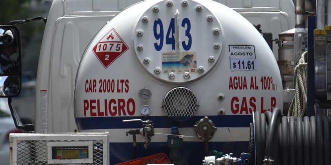 Intermediarios regulados y “no regulados” elevan precio de gas LP: Tatiana Clouthier