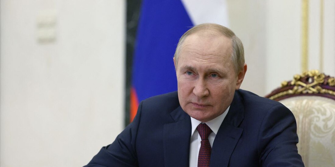 Vladimir Putin señaló que la ley marcial entrará en vigor el próximo jueves.