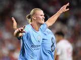 Erling Haaland, del Manchester City, celebra uno de sus goles en el partido ante el Sevilla en la Champions League.