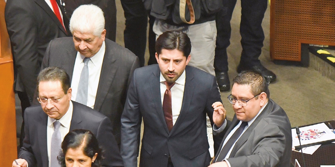 OMAR ALEJANDRO López Castro,
suplente de Inzunza en el Senado