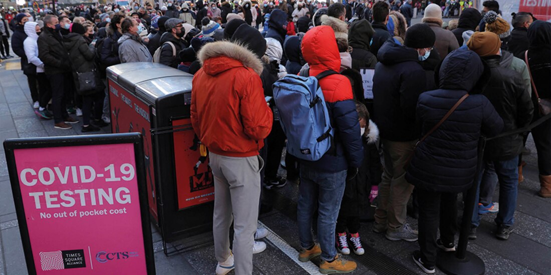 Contagios por Ómicron aumentan 65% tras festejos decembrinos