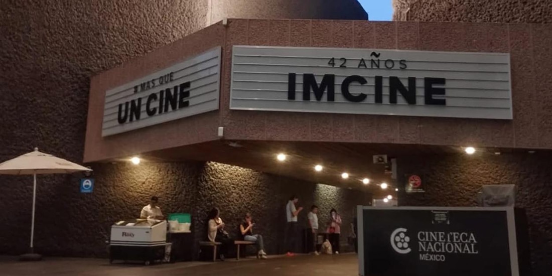 Marquesina de la Cineteca Nacional, durante el 42 aniversario del Imcine.