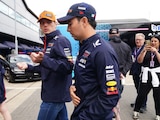 Checo Pérez y Red Bull en el paddock antes del Gran Premio de Gran Bretaña de Fórmula 1, el pasado 9 de julio.