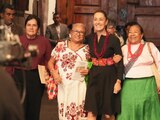 Claudia Sheinbaum ratifica su compromiso con las mujeres mexicanas, reconociendo a las cuidadoras de la patria.