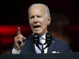 El presidente de EU, Joe Biden, pide defender la democracia ante el extremismo de Donald Trump y sus aliados.