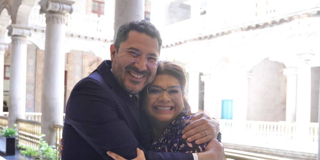 Clara Brugada y Martí Batres en la reunión que sostuvieron