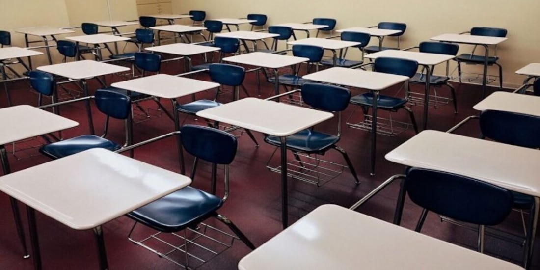 Atacan escuela secundaria