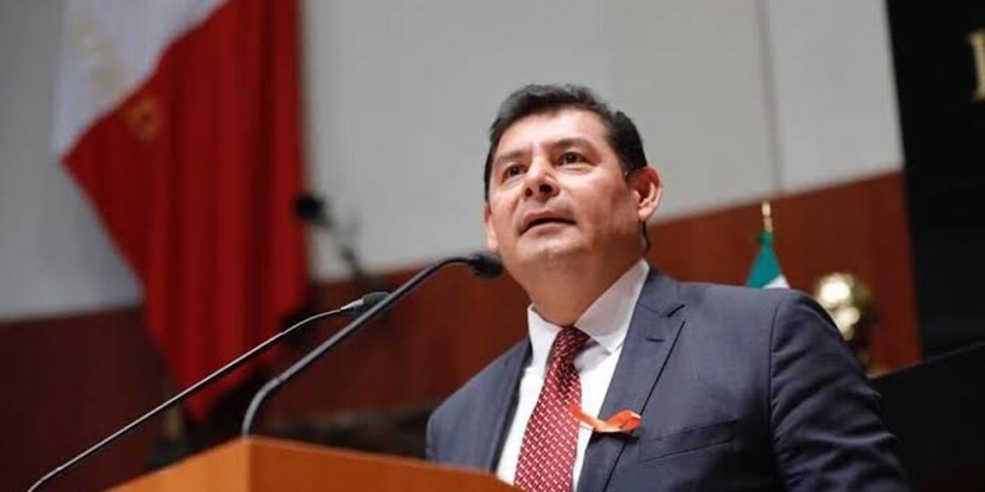 Alejandro Armenta, presidente de la Mesa Directiva del Senado