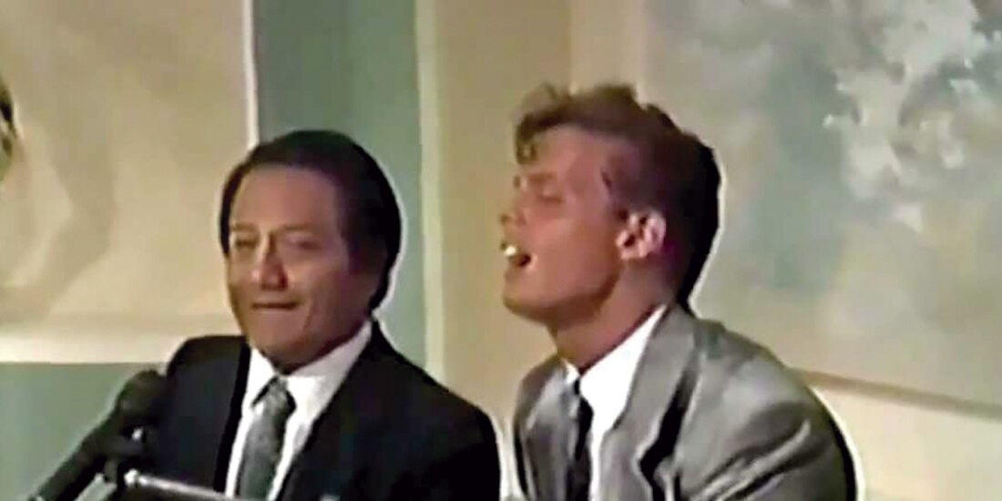 El músico y Luis Miguel, en una imagen de archivo.
