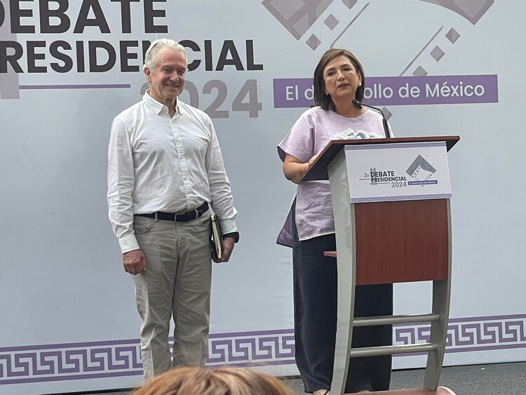 Xóchitl Gálvez en el ensayo del segundo debate.