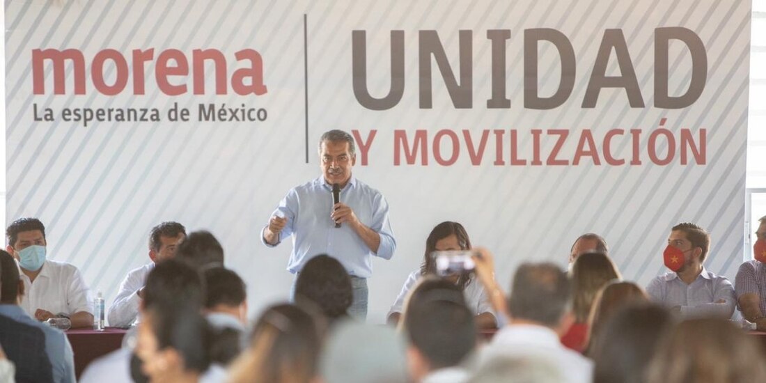 Raúl Morón durante un evento de Morena.