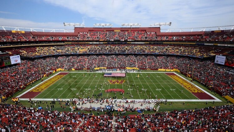 El Fedex Field previo a un partido de los Commanders en la anterior campaña.