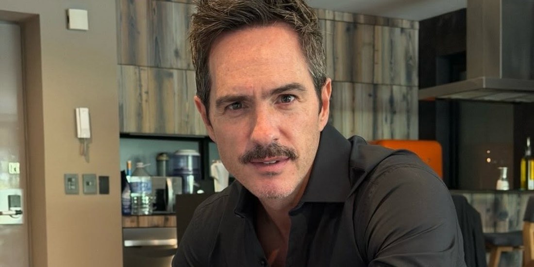 Denuncian a Mauricio Ochmann por despojo y daños contra una adulta mayor