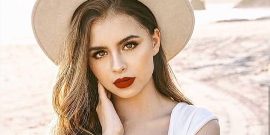 Amely, la hermana de Christian Nodal